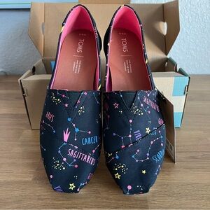 TOMS Women's Black Zodiac Print Flats